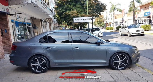 Volkswagen Vento 2.0t Fsi Sportline Nafta Manual