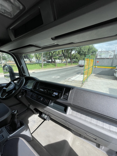 Volkswagen 11.180 4x2 Ano: 2021 Baú Refrigerado Ñ 9170, 1016