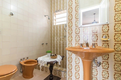Casa Em Santa Tereza Com 3 Dormitórios - Ot7664