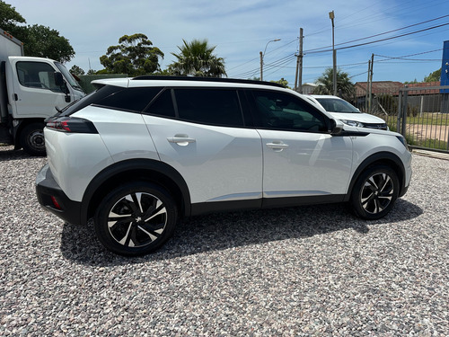 Peugeot 2008 Allure 1.2t At Extra Full