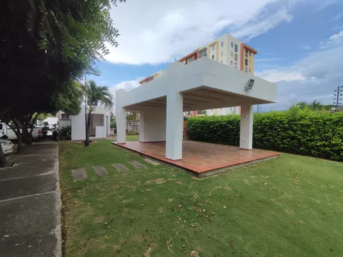 Casa En Arriendo En Prados Del Este. Cod A30680