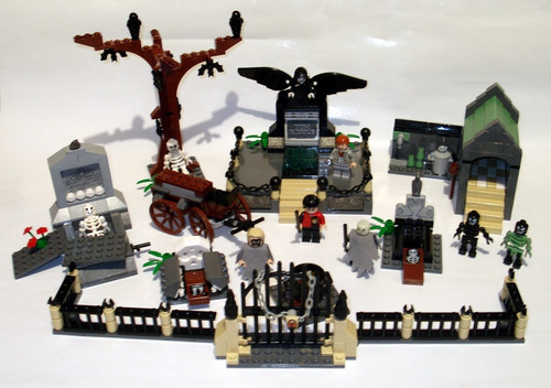 Lego Harry Potter Graveyard Duel Set # 4766 100% Original (Usado)