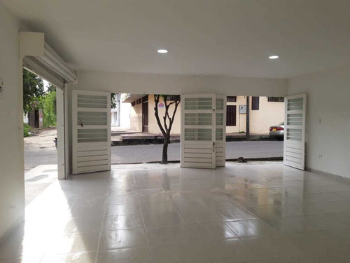 Arriendo Local Esquina