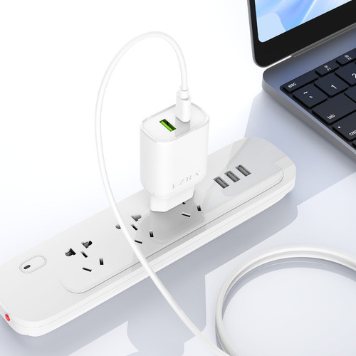 Carregador Rápido Para Telemóvel 5v/2.4a Usb + Type-c Cor Branco