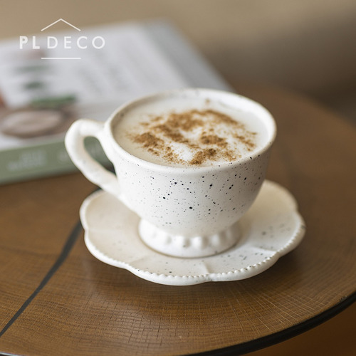 Plato Cerámica Flor Opaco Crema Relieve Café Té Pl Deco