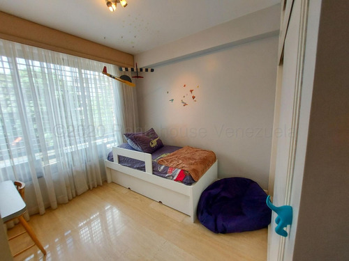Imagen 12 de 23 de Apartamento En Venta - Los Palos Grandes 22-16186