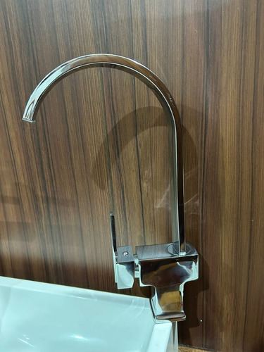 Griferia Canilla Curvo Pico Cascada Cocina Monocomando Bacha