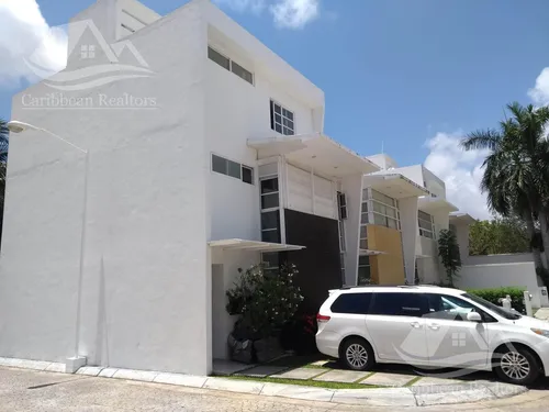 Casa En Venta En Cancun Centro
