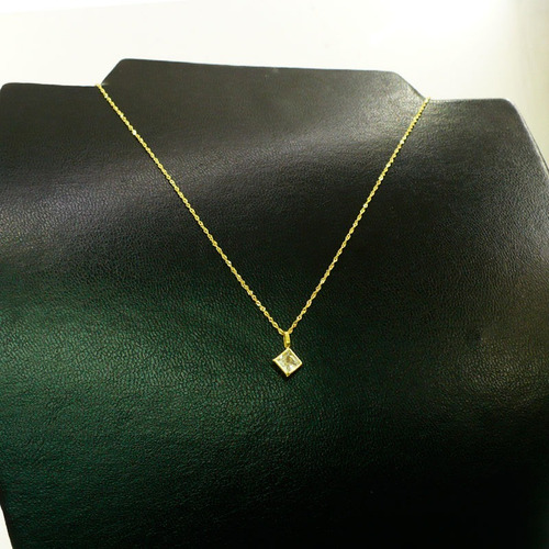 Cadena Oro Mujer Y Dije Con Piedra Colgante Especial Mamá Color Dorado
