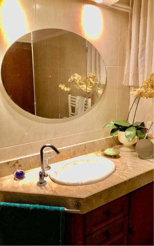 Casa En Venta - 2 Dormitorios 2 Baños - 260mts2 - Las Flores
