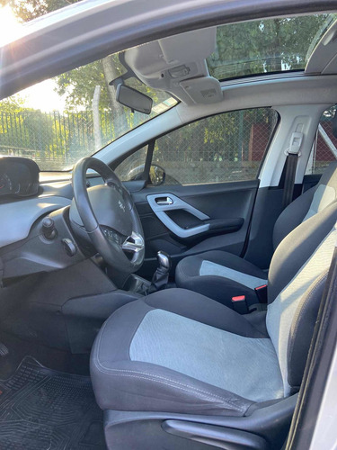 Peugeot 208 1.6 Allure 2013
