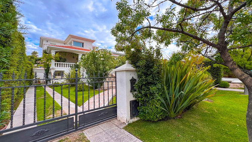 Excelente Casa En Barrio Palmares Etapa Iii