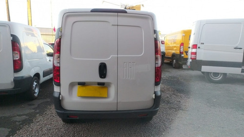 Imagem 5 de 11 de Fiat Fiorino 1.4 Mpi Furgão Hard Working 8v Flex 2p Manual