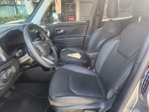 Jeep Renegade RENEGADE LONG. T270 1.3 TB 4X2 FLEX AUT.