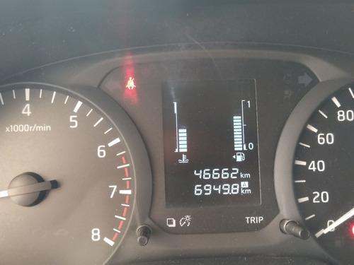 Imagen 13 de 15 de Nissan Np 300 Frontier 2018