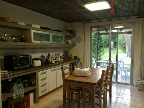 Casa En Rincón Del Indio 4 Dormitorios Con Parrillero Y Piscina- Ref: 36886