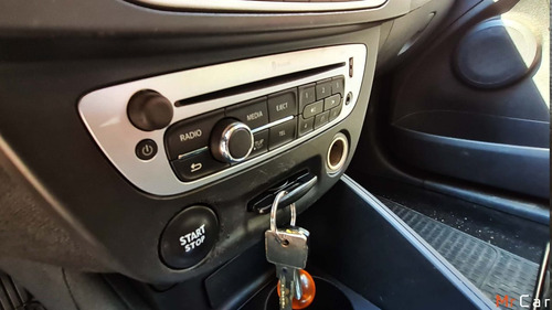 Imagen 9 de 14 de Renault Megane 3 Iii Hb Dynamique 2014