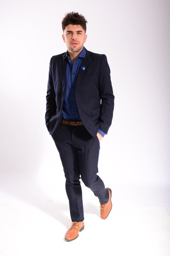 Imagen 4 de 8 de Saco Blazer Entallado