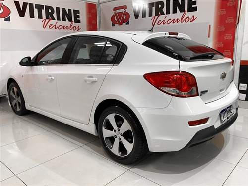 Imagem 4 de 14 de Chevrolet Cruze 1.8 Lt 16v Flex 4p Automático