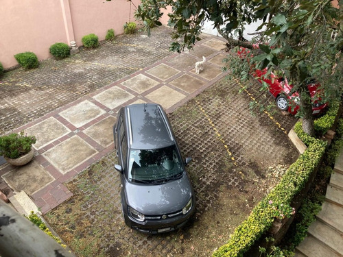Imagen 7 de 30 de Casa En Venta En Cuajimalpa, Calle Semicerrada Y Segura, 10 Estacionamientos, Jardín Delantero