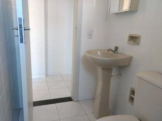 Imagem 14 de 15 de Apartamento Para Venda Em Curitiba, Centro, 1 Dormitório, 1 Banheiro - 302_2-450127