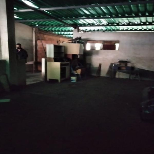 Imagen 5 de 10 de Vendo Local Con Terreno En Plena Av. Bolívar, Centro Maracay