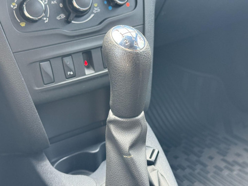 Renault Logan Zen10mt