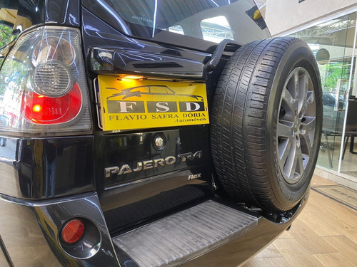 Mitsubishi Pajero TR4 2.0 4X2 16V 140CV FLEX 4P AUTOMÁTICO