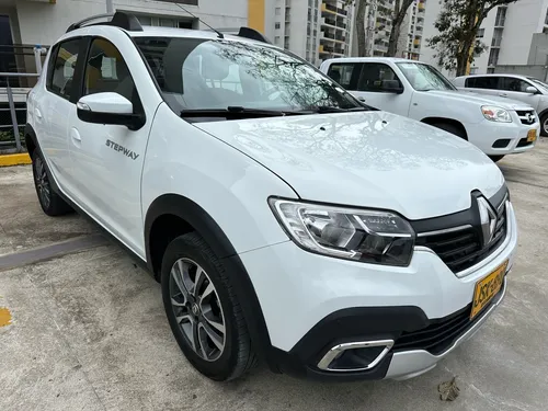 Renault Stepway 1.6 Intens