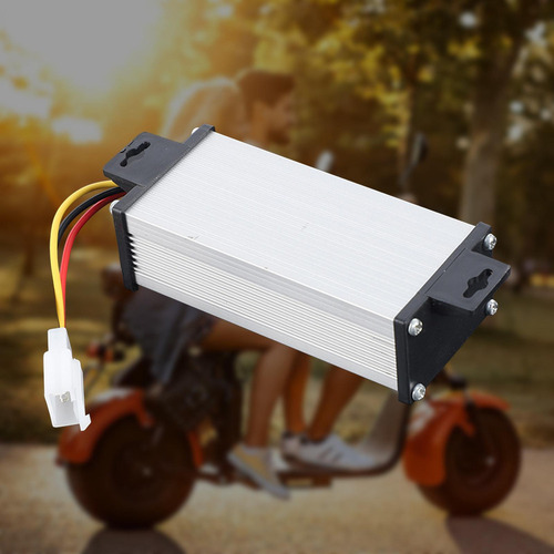Módulo De Voltaje Convertidor De Para 36 72v A 12v20a