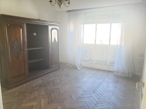 Imagen 13 de 30 de Departamento En Venta En Monserrat