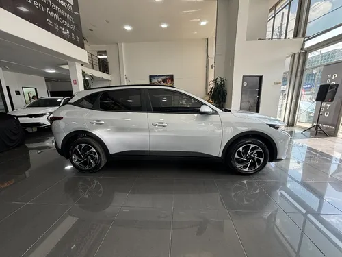 Kia K3 Cross 1.6 Zenith