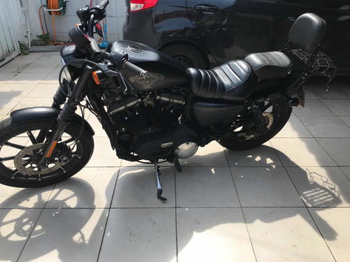 Imagem 3 de 4 de Harley Davidson Iron 883 N