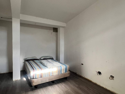 Aparto - Casa En Sabana Larga, Valencia. (sarisg-35)