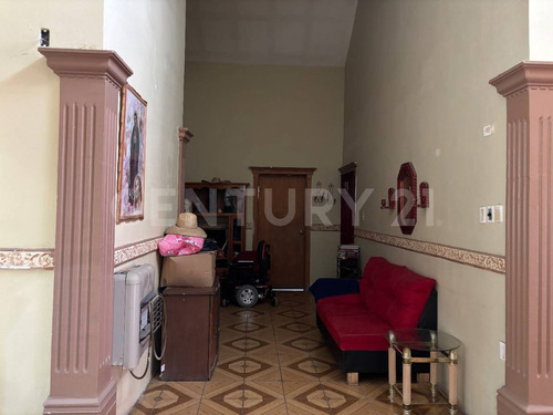 Casa De Una Planta En Venta En La Haciendita, Chihuahua.