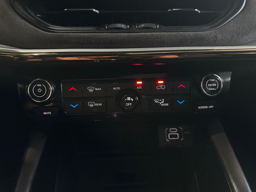 Jeep Commander Ovr T270 2022