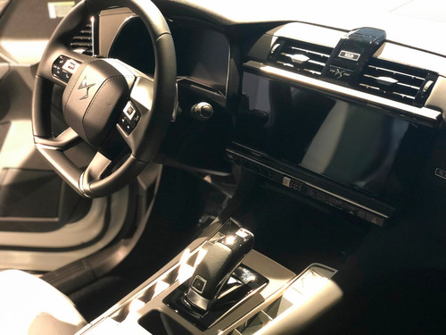 Ds Ds7 Crossback Hdi 180 Automatic So Chic 0km - Darc Autos