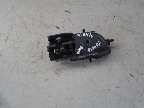 Vendo Manigueta Delantera Izquierda De Toyota Yaris, Año 200