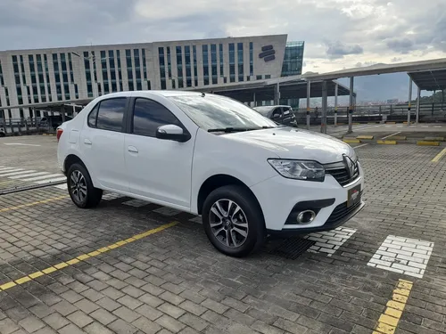 Renault Logan 1.6 Intens Aut