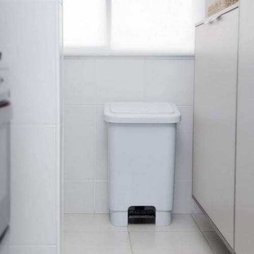 Lixeira Com Pedal 50 Litros