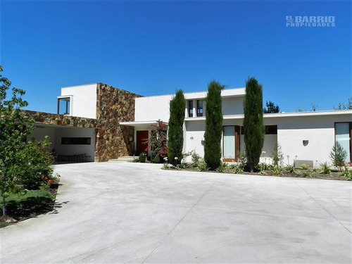 Imagen 11 de 30 de Casa En Venta De 4 Dormitorios En Colina