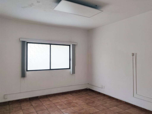 Casa En Venta Con Gran Terreno En Colonia Álamos: Ideal Para Colegios Y Vivienda