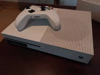 Xbox One S 500gb Caja Completa + Joystick + Fifa 17 Fisico