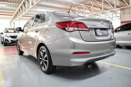 Imagem 13 de 15 de Hyundai Hb20s Premium 1.6 16v Flex Aut.