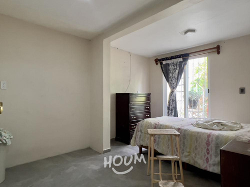 Casa En Alfredo Del Mazo, Ecatepec De Morelos Con 2 Recámaras, 225 M², Id: 149144