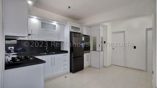 #aarah24-13502 Moderno Apartamento En Venta, Remodelado Totalmente, Barquisimeto Lara.