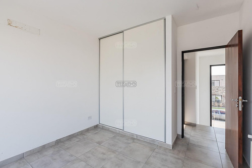 Casa En Venta En Vila Marina Ii, Villanueva, Tigre