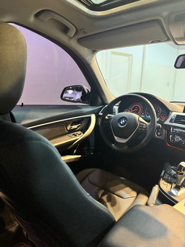 BMW Serie 3 2.0 320i Sedan Executive