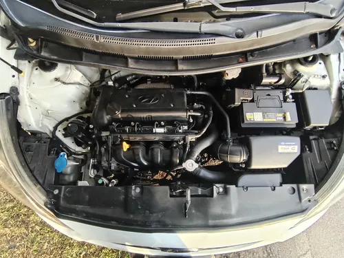 Hyundai Accent 1.6l 5 p