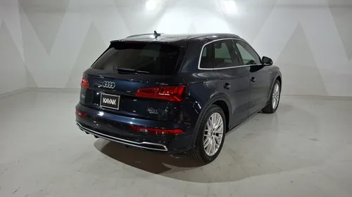 Audi Q5 2.0 S LINE DCT 4WD